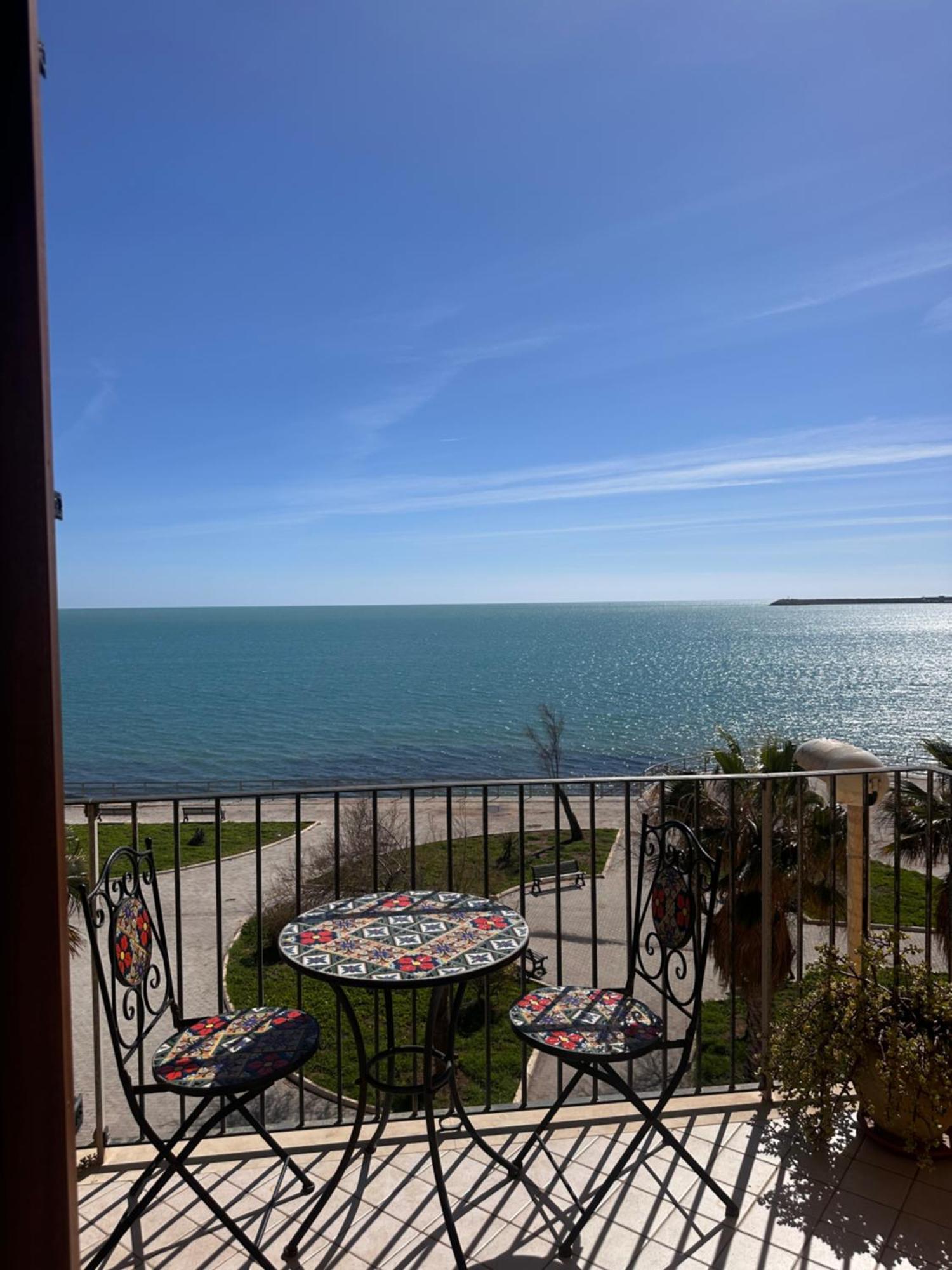 Bed and Breakfast Vista D'Amare Pozzallo Exterior foto