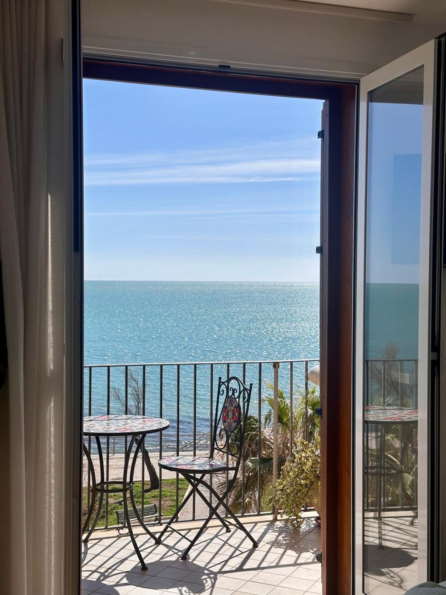 Bed and Breakfast Vista D'Amare Pozzallo Exterior foto